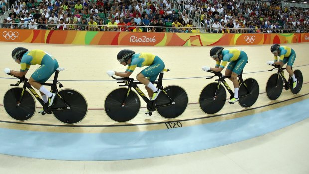 The women's team pursuit classification. 