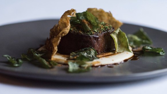 Sous vide beef fillet with jerusalem artichoke puree.