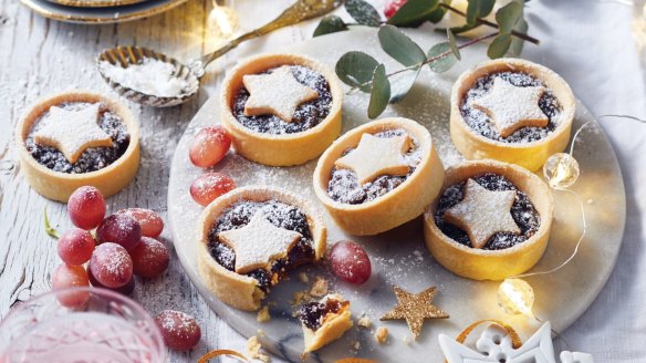 These gin-infused fruit mince tarts might be Woolies' best effort to date.