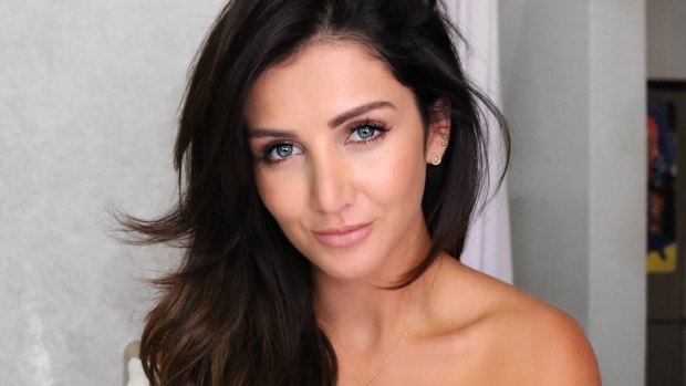 Makeup artist and beauty vlogger Bonnie Gillies is hosting a makeup masterclass at Canberra Centre.