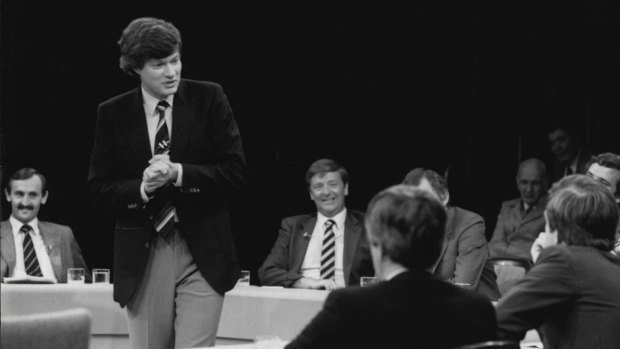Hypothetical: Geoffrey Robertson takes a difficult situation and milks it for all it's worth in 1984.