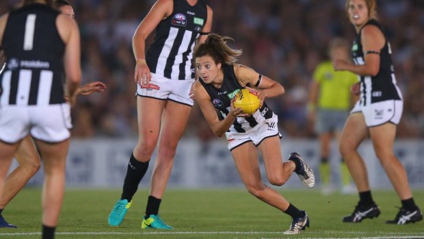 Stephanie Chiocci of the Magpies in action.