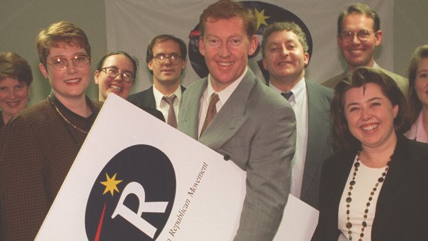 Payne (at left) with members of the Australian Republican Movement in 1995.