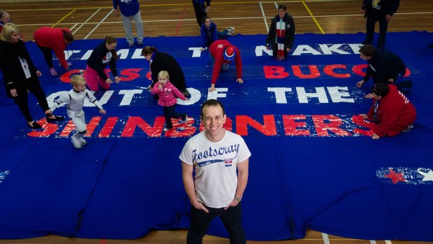 In 2014, Danny McGinlay approached the Bulldogs to come up with the slogans on their banners, which has since gained a cult following among all footy supporters. 