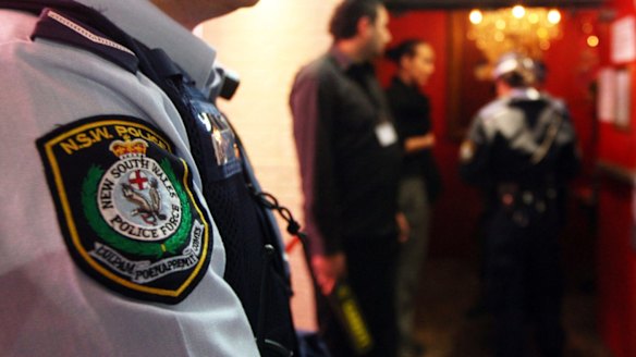 David Leyonhjelm says banning patrons from licensed premises in Kings Cross after 1.30am punishes many for the sins of a few.