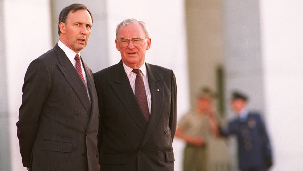 Bill Hayden (right) and Paul Keating at the announcement of the new Governor General Sir William Deane.