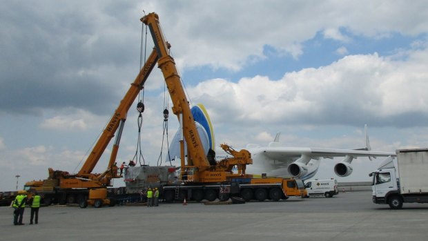 The complex operation to prepare the generator for the final leg of its journey to Collie.