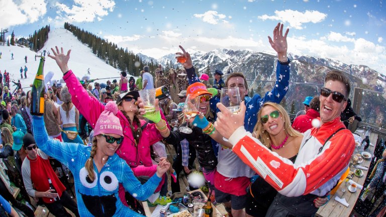 Ski Colorado: The biggest apres-ski party in Aspen can be found at Cloud  Nine