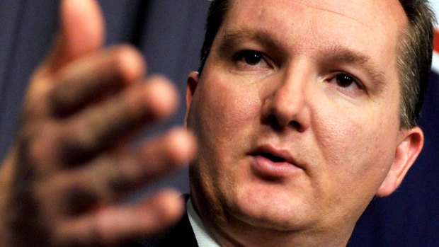 Labor's shadow treasurer Chris Bowen will pledge that if Labor wins on July 2 it will bring forward the mid-year budget update.