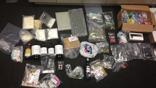 Steroid bust after an investigation by the Australian Customs and Border Protection Service (ACBPS), with assistance from the Queensland Police Service, resulted in the arrest of a 42-year-old Gladstone man.