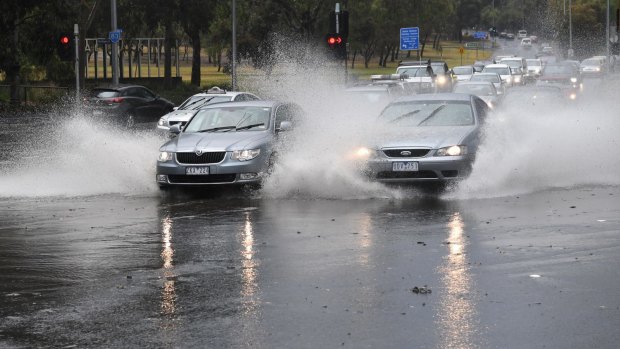 Heavy rain is forecast to arrive in Melbourne by Friday.