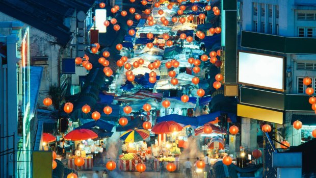 Night market in Petaling Street in Kuala Lumpur’s
Chinatown.