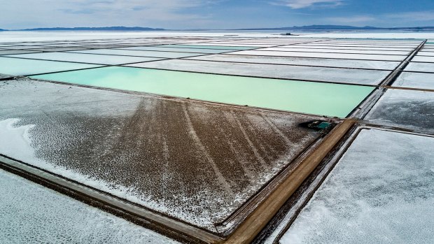 A meeting between Rio Tinto and the Chilean government has reignited speculation about a bid for lithium assets.