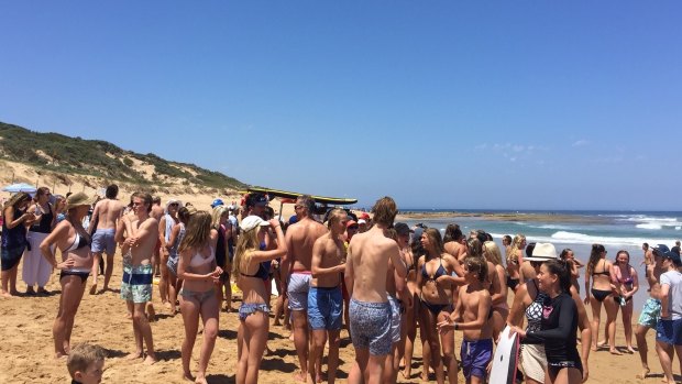 Point Lonsdale Beach was closed due to shark sighting within 500 metres of flags.