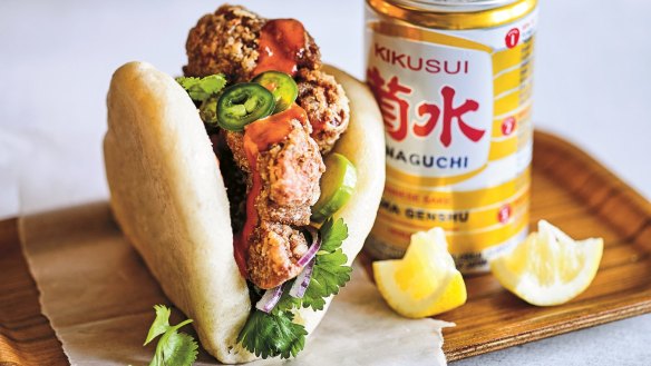 Bao with fried chicken and pickles. 