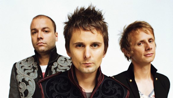 Muse review: Diehard fans rejoice in trio's wall of sound