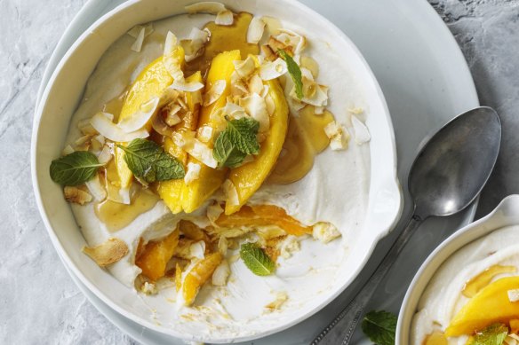 A summery spin on banana pudding.