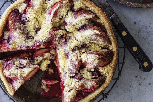 Apple and raspberry crumble pie.