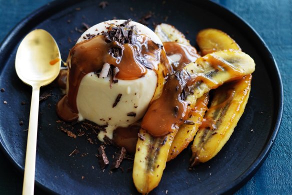 Peanut butter panna cotta with caramelised banana.