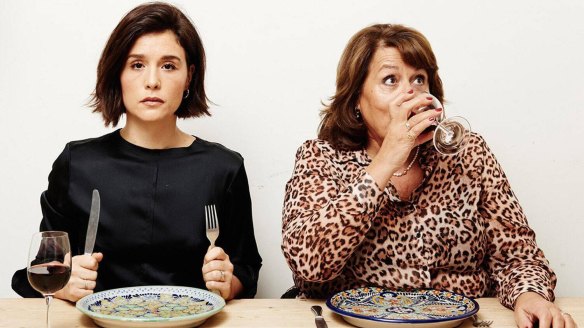 Table Manners with Jessie Ware is presented by singer Jessie Ware and her mother, Lennie.