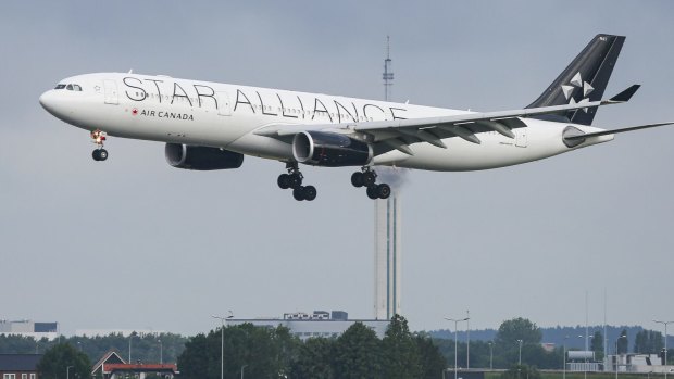 Australians will be able to earn points for seven different Star Alliance airlines using a new, world-first credit card.