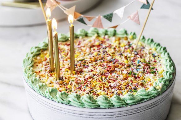 Adam Liaw's stress-free children's birthday cake.