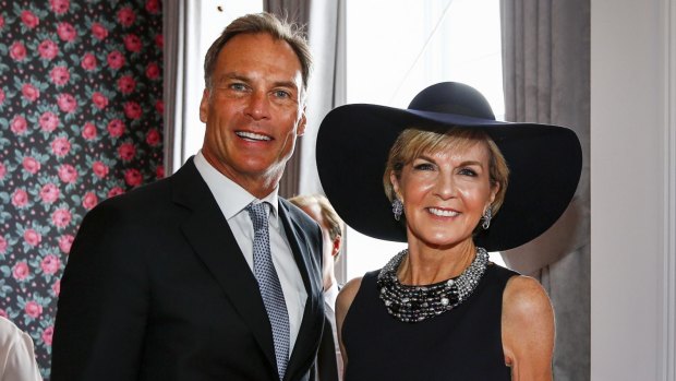 Foreign Affairs Minister Julie Bishop with her partner David Panton at the Melbourne Cup.