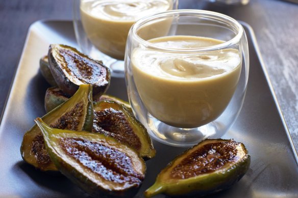 Zabaglione custard with caramelised figs.