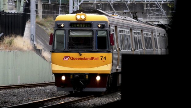 Bill Shorten says a rail tunnel will be his priority project for Brisbane.