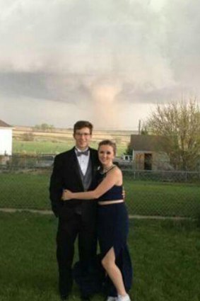 Tornado photobomb