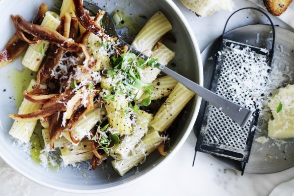 Roman-style pasta: Rigatoni alla Gricia.