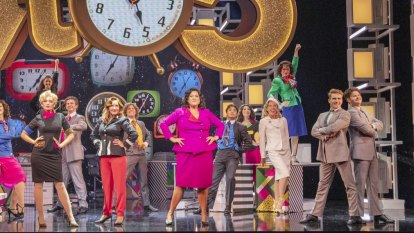 9 to 5 the Musical was in trouble. Time to ‘harness the power of Dolly’