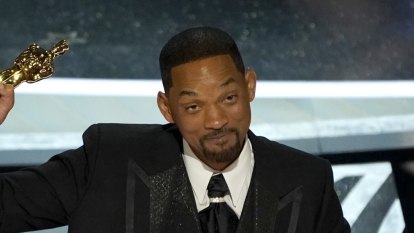 Will Smith gets 10-year Oscars ban over Chris Rock slap