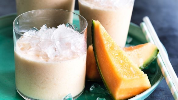 Rockmelon and pineapple fruitshake.