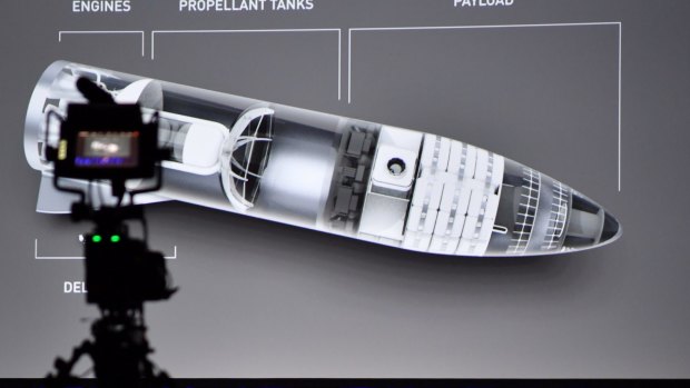 Elon Musk presents his plan for space transport in Adelaide.