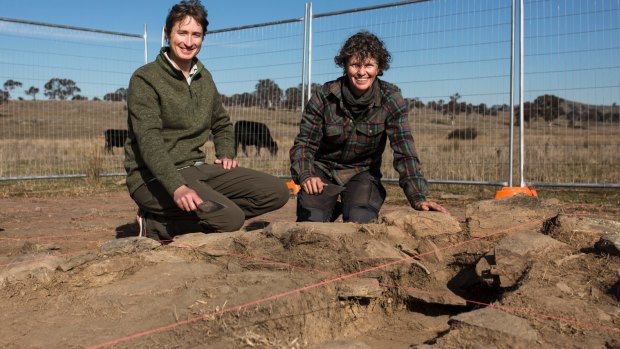 Archaeological dig of 19th century school house in Googong. ANU archaeologist Dr Duncan Wright and principal archaeologist Dr Rebecca Parkes.