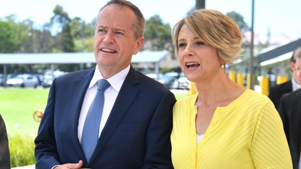 Kristina Keneally campaigns with Opposition leader Bill Shorten
