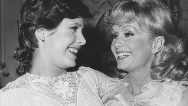 The European debut of Debbie Reynolds in her variety show. With her on the show is her daughter Carrie Fisher, aged 17.
