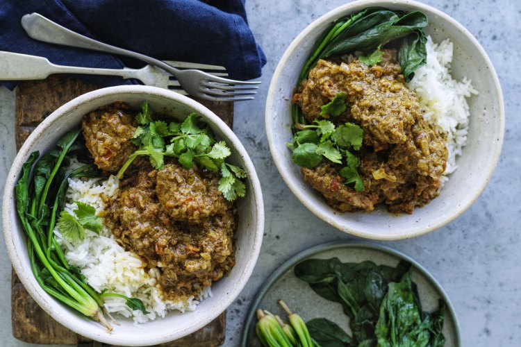 Simple spiced lamb curry