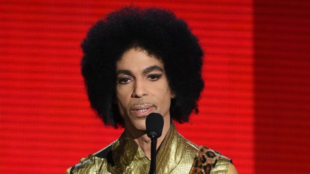 Prince speaking at the 2015 American Music Awards, one of his last award shows.