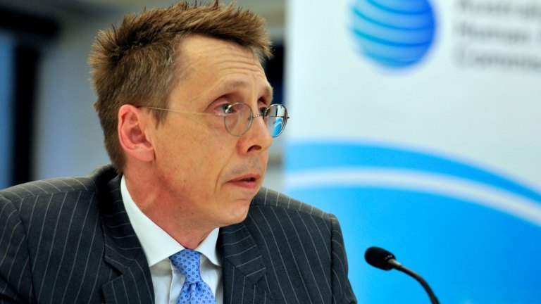 Peter Young Spoke Out About A Man S Death Suddenly The Afp Was Looking At His Phone Records
