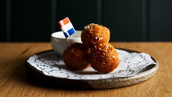 The classic Dutch bar snack bitterballen at Lekker!