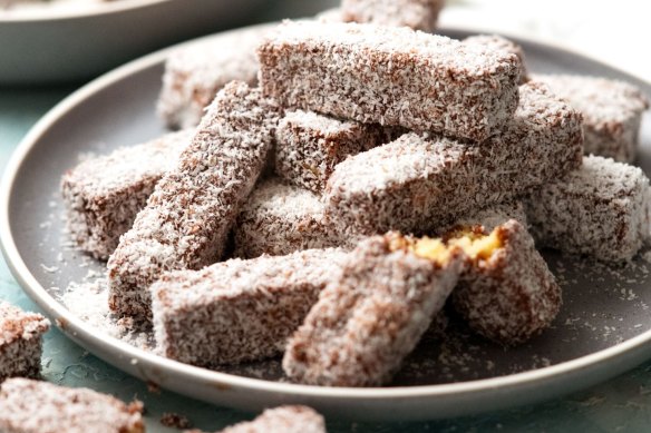 Lamington Fingers by Nagi Maehashi.