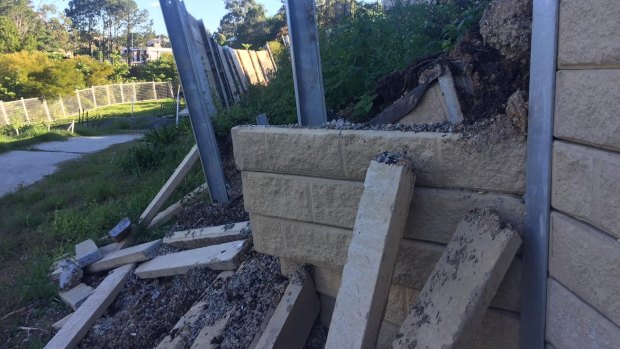 Elanora retaining walls near Palm Beach