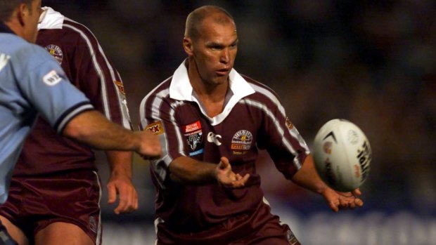 Allan Langer in action during the third and final 2001 State of Origin match.