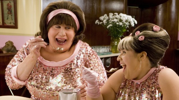 John Travolta as the over-eating enabler Edna Turnblad manages to rise above his ridiculous hairband to convey a poignant protectiveness as daughter Tracy (Nikki Blonsky) discovers that the world doesn't always play fair.
