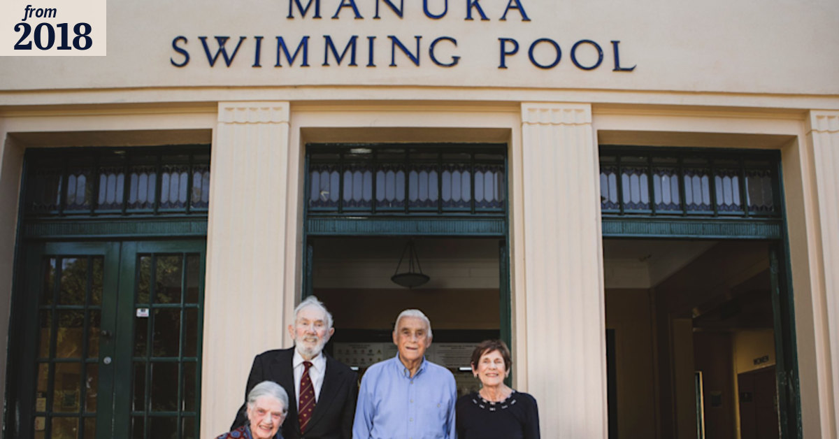 Friends of Manuka Pool unveil restored Honour Roll