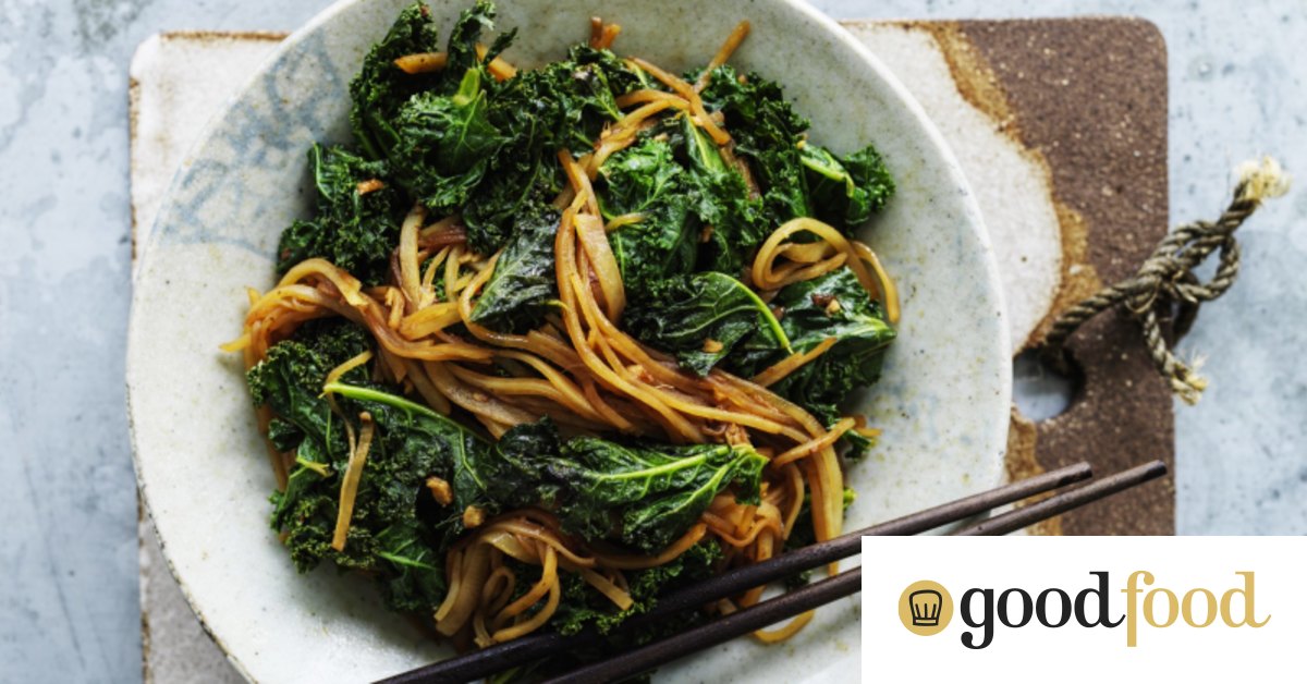 Stir-fried potato and kale with ginger