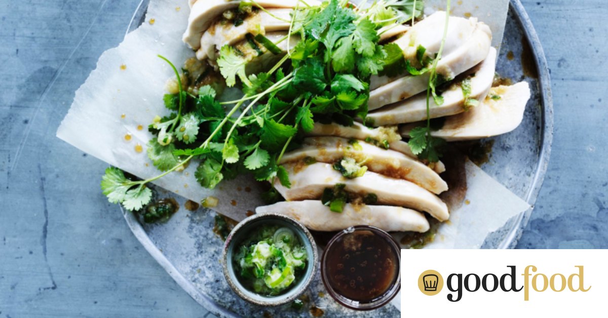 Steamed chicken with green spring onion oil