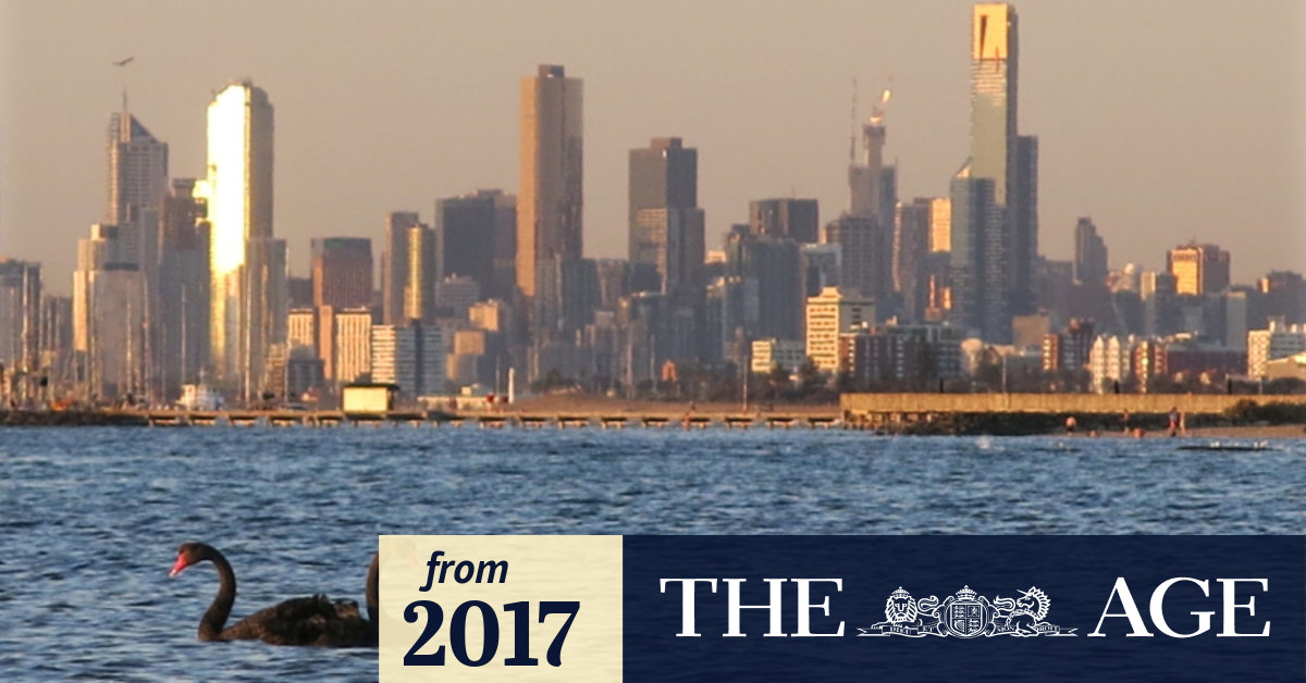 Melbourne Skyline A Mirror Image Of Many Of The Rest Of The World S Cities